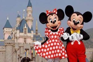 mickey-minnie-disneyland-paris-promo