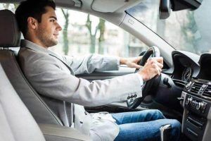 Choisir une assurance auto spécialisée